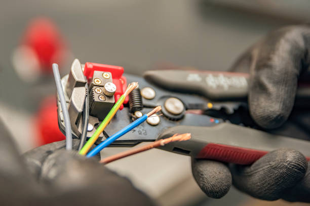 Best Best Electricians Near Me  in Danbury, TX