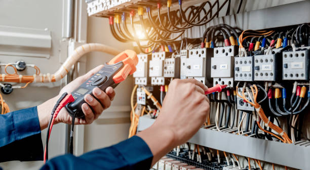 Best Electrician Near Me  in Danbury, TX